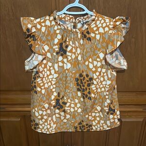 NWT Ruffle Sleeve Blouse
